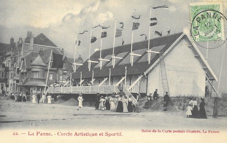 Zeedijk, La Panne, Casino vers 1910, détruit par le feu en 1912 (© Collection cartes postales, Yves Dumont - ARCHYVES)