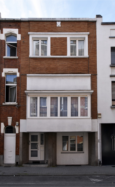 Edmond Van Cauwenberghstraat 52-54, Sint-Jans-Molenbeek, opstand voorgevel (© APEB, foto 2017)