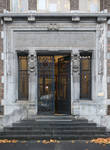 Boulevard Gustave Roulier 1, Charleroi, Université du Travail - Bâtiment Gramme, entrée ( ©ARCHistory, photo 2018)