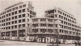 Rue Ravenstein 48-70 et Cantersteen 39-55, Bruxelles, Shell Building (© Bâtir, 22, 1935, p. 848)