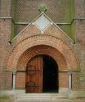 Parochiekerk Sint-Laurentius, Kemmel, portique (© T. Verhofstadt, photo 2001)