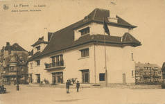 Zeedijk, La Panne, le nouveau casino d'Alexis Dumont construit en 1922 (© Collection Raymond Van Thournout)